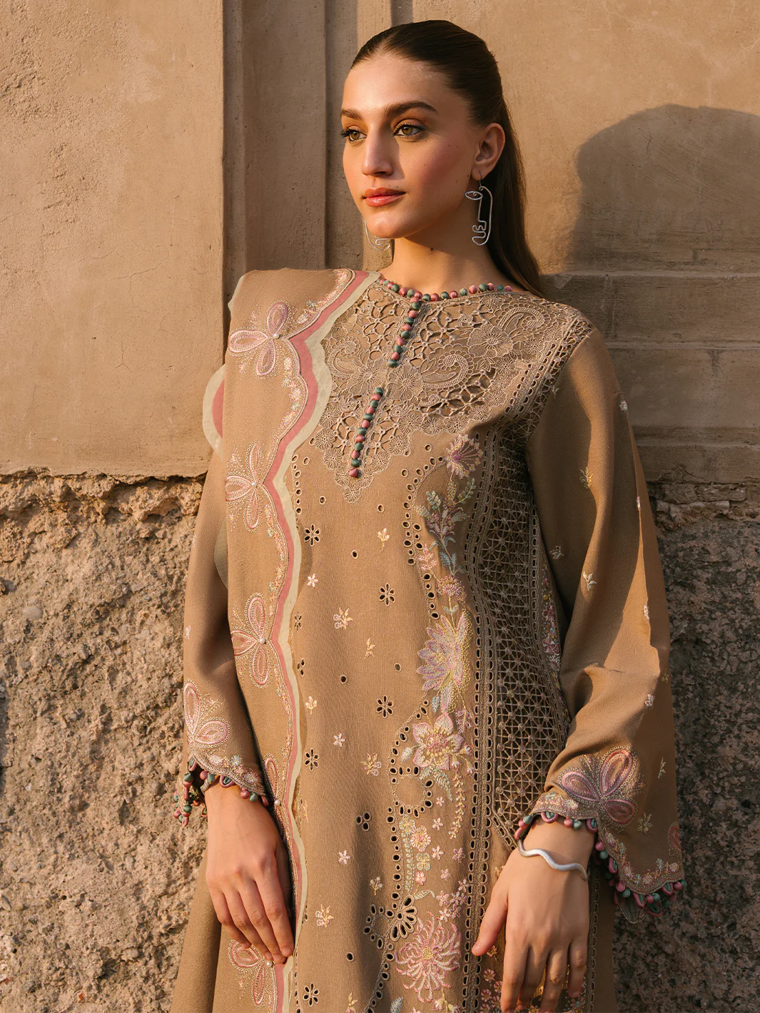 154 A | 3 PC Karandi - Image 2