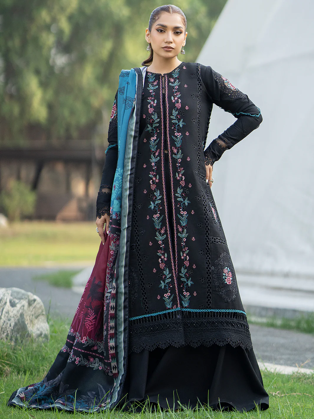 1914 - B | 3 PC Khaddar Unstitched
