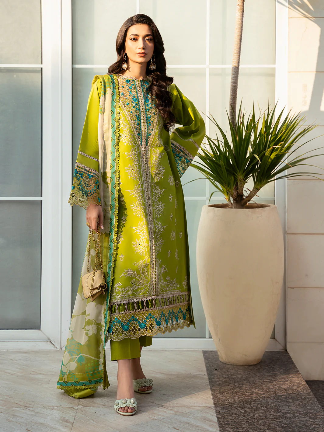 312 - B | 3 PC Lawn Stitched - Image 4